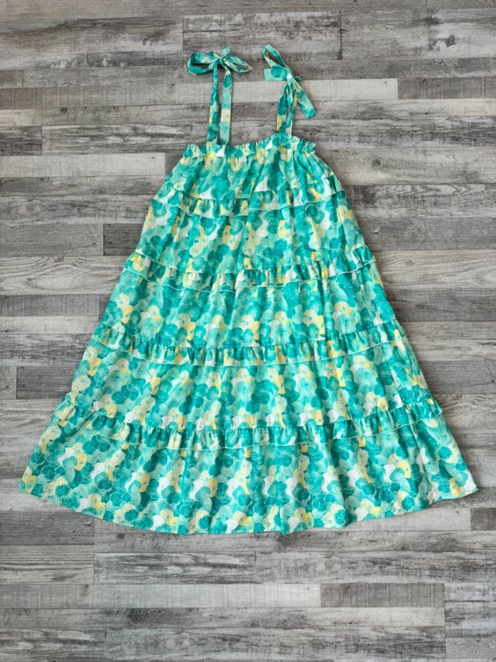THML NWT Green Watercolor Botanical Sundress Size Small Tiered, Shoulder Ties B9
